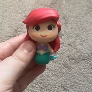 Disney the Little Mermaid Ariel Funko Pop Mystery Mini